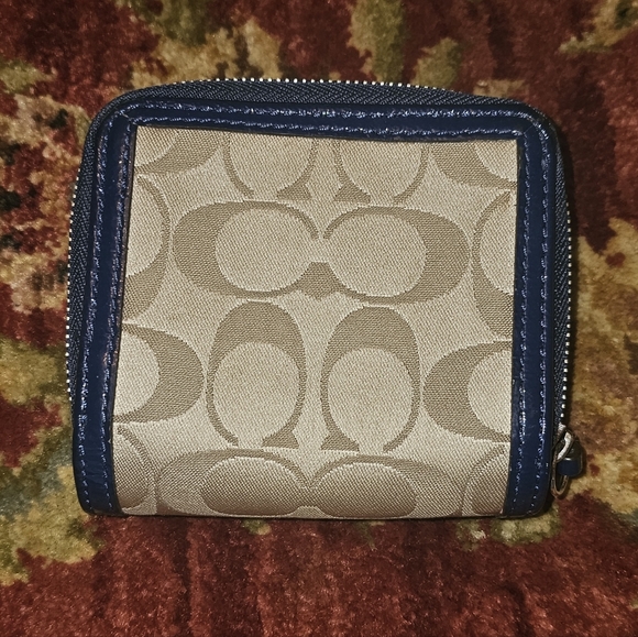 Coach wallet - Picture 2 of 5